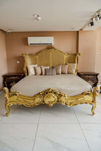 Load image into Gallery viewer, Wing Gold Bed set
