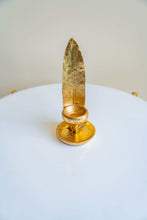 Load image into Gallery viewer, Golden Leaf Candle Holder
